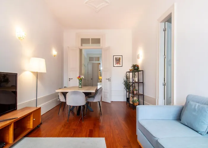 Lovelystay - Aurora Heights