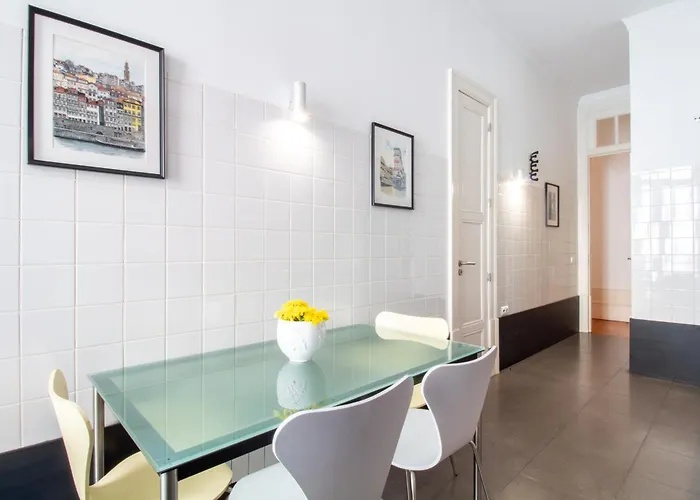 Lovelystay - Aurora Heights