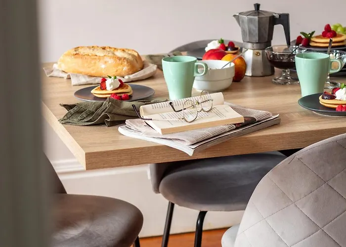 Lovelystay - Aurora Heights *