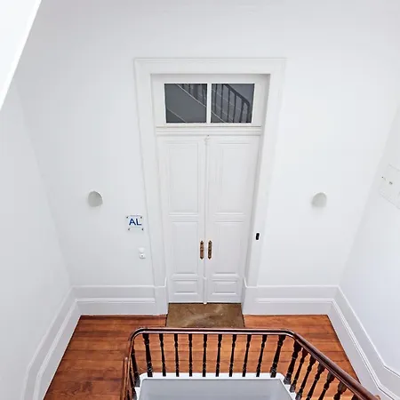Lovelystay - Aurora Heights * Porto