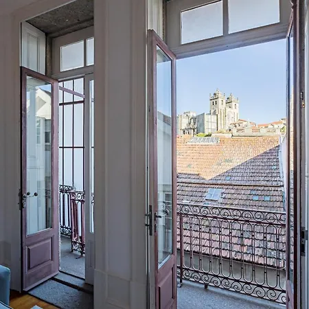 Lovelystay - Aurora Heights Apartment Porto
