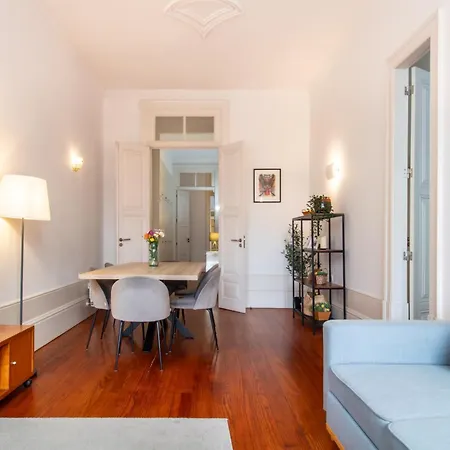 Lovelystay - Aurora Heights