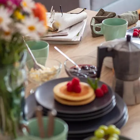 Lovelystay - Aurora Heights