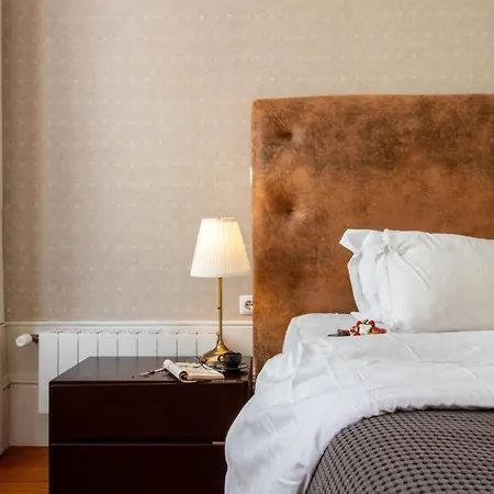 Lovelystay - Aurora Heights * Porto