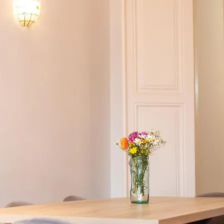 Lovelystay - Aurora Heights *