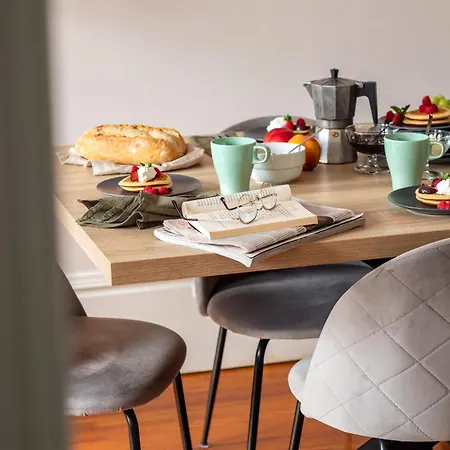 Lovelystay - Aurora Heights *