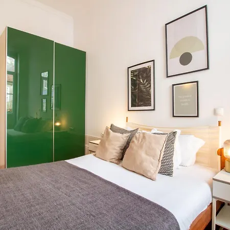 Lovelystay - Aurora Heights شقة