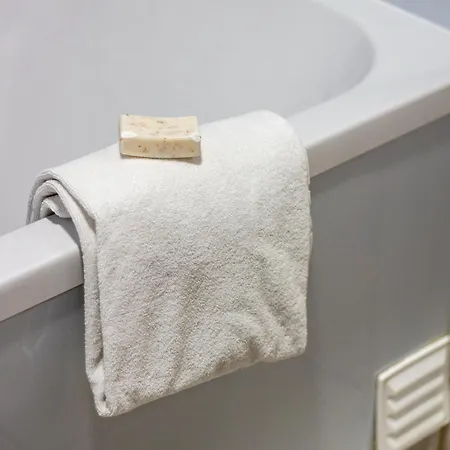 דירה Lovelystay - Aurora Heights פורטו